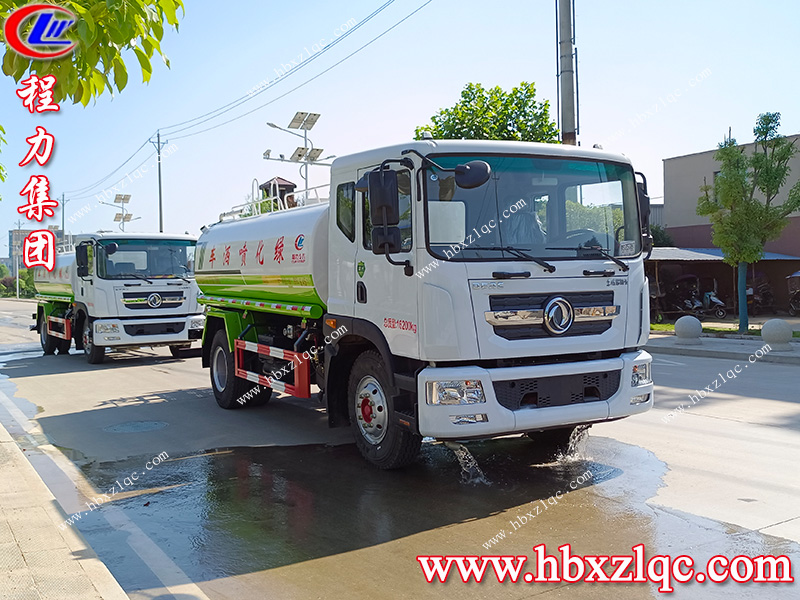 程力集團東風(fēng)D9灑水車發(fā)車前往內(nèi)蒙古通遼市，為內(nèi)蒙抗旱救災(zāi)盡一份力！